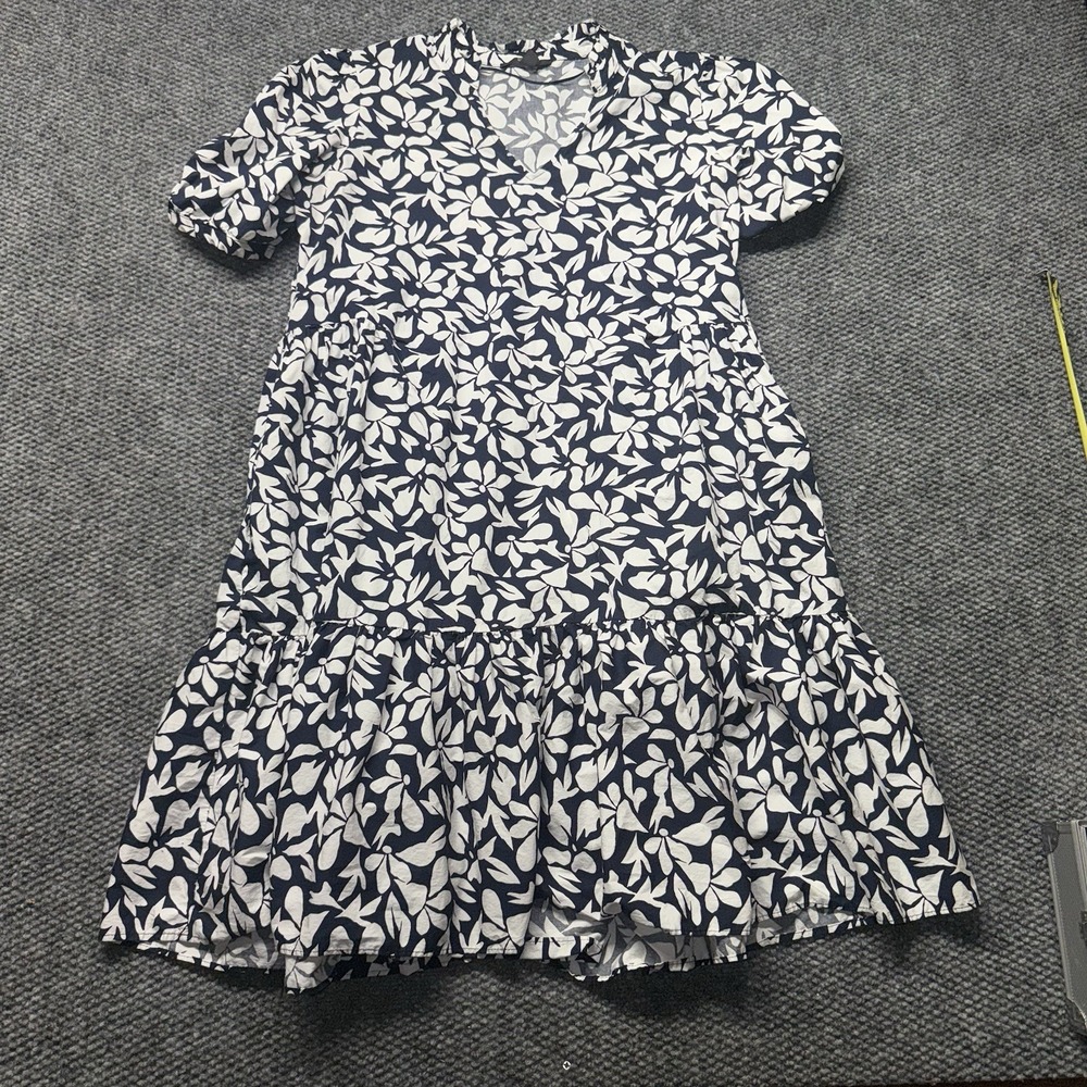 Esprit Mini Dress Black White Floral Cap Sleeve 10 Tiered Smock V Neck A-Line